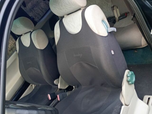 Черный Ленд Ровер Фрилендер, объемом двигателя 1.8 л и пробегом 320 тыс. км за 4650 $, фото 7 на Automoto.ua