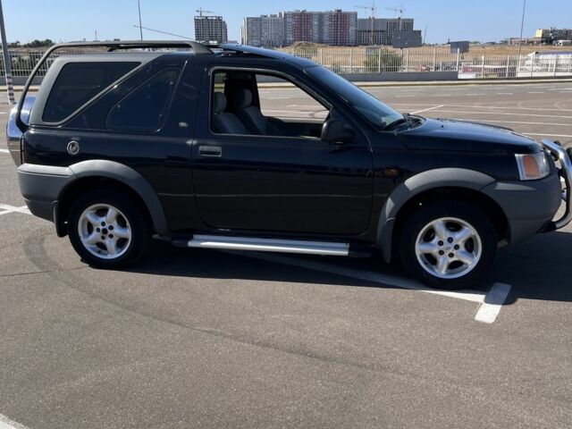 Чорний Ленд Ровер Freelander, об'ємом двигуна 1.8 л та пробігом 230 тис. км за 3900 $, фото 2 на Automoto.ua