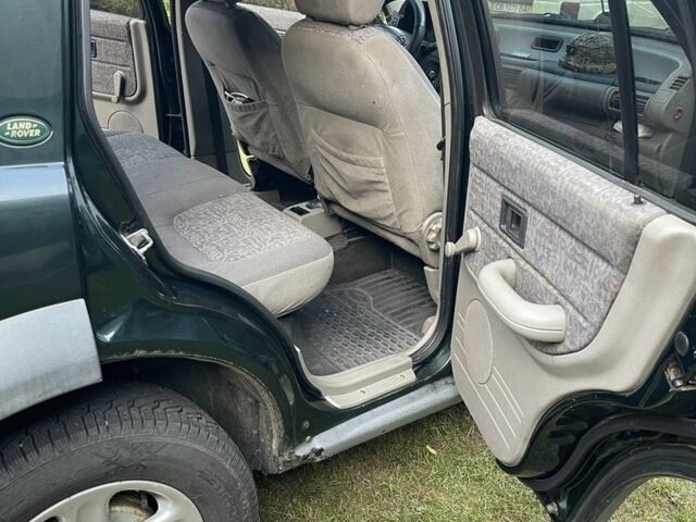 Черный Ленд Ровер Фрилендер, объемом двигателя 0 л и пробегом 365 тыс. км за 3000 $, фото 11 на Automoto.ua