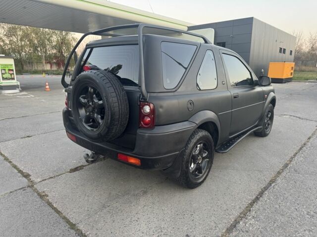 Черный Ленд Ровер Фрилендер, объемом двигателя 0 л и пробегом 320 тыс. км за 2550 $, фото 3 на Automoto.ua