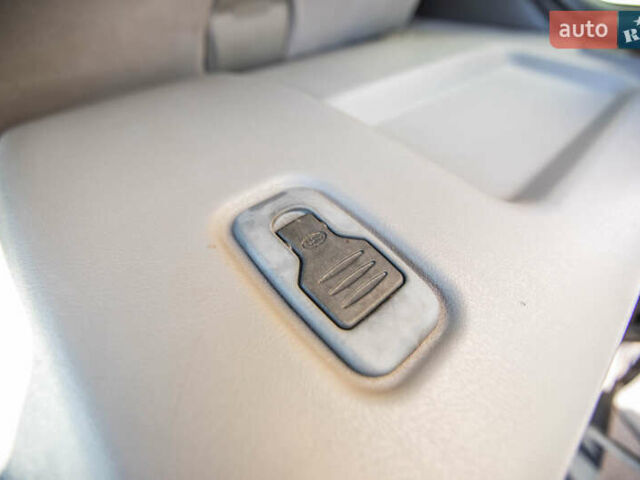 Ленд Ровер Freelander 1999 у Києві на Automoto.ua Чорний Ленд Ровер Freelander, об'ємом двигуна 1.99 л та пробігом 400 тис. км за 4800 $, фото 34 на Automoto.ua