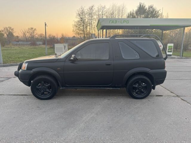 Черный Ленд Ровер Фрилендер, объемом двигателя 0 л и пробегом 320 тыс. км за 2550 $, фото 5 на Automoto.ua