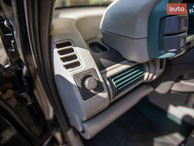 Ленд Ровер Freelander 1999 у Києві на Automoto.ua Чорний Ленд Ровер Freelander, об'ємом двигуна 1.99 л та пробігом 400 тис. км за 4800 $, фото 29 на Automoto.ua