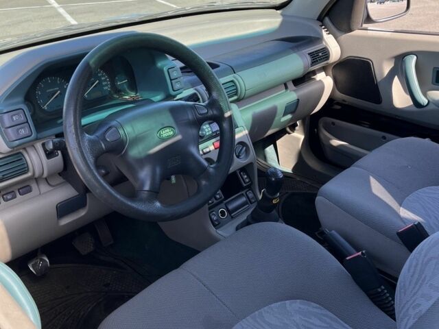 Чорний Ленд Ровер Freelander, об'ємом двигуна 1.8 л та пробігом 230 тис. км за 3900 $, фото 3 на Automoto.ua