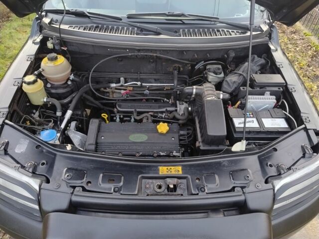 Чорний Ленд Ровер Freelander, об'ємом двигуна 1.8 л та пробігом 240 тис. км за 5500 $, фото 11 на Automoto.ua