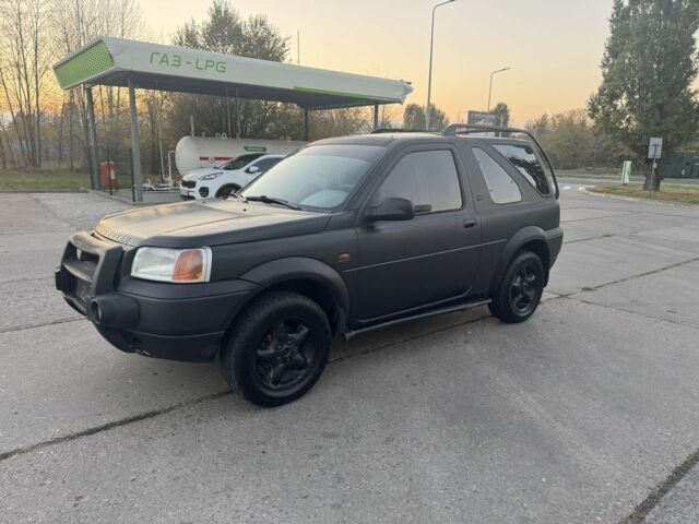 Черный Ленд Ровер Фрилендер, объемом двигателя 0 л и пробегом 320 тыс. км за 2550 $, фото 6 на Automoto.ua