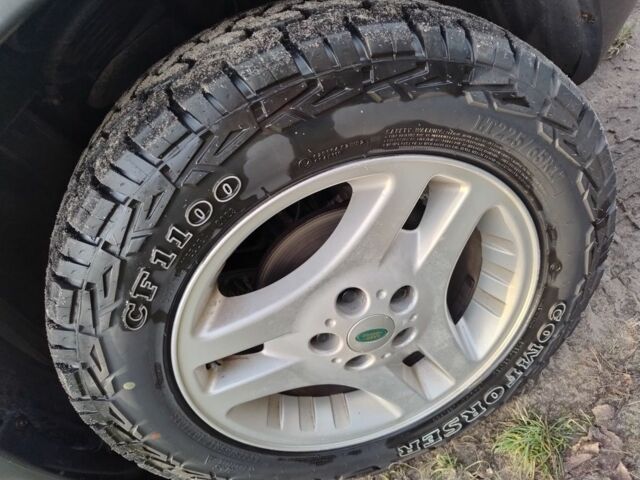 Чорний Ленд Ровер Freelander, об'ємом двигуна 1.8 л та пробігом 240 тис. км за 5500 $, фото 10 на Automoto.ua