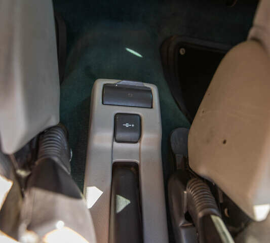 Черный Ленд Ровер Фрилендер, объемом двигателя 1.99 л и пробегом 400 тыс. км за 4500 $, фото 22 на Automoto.ua