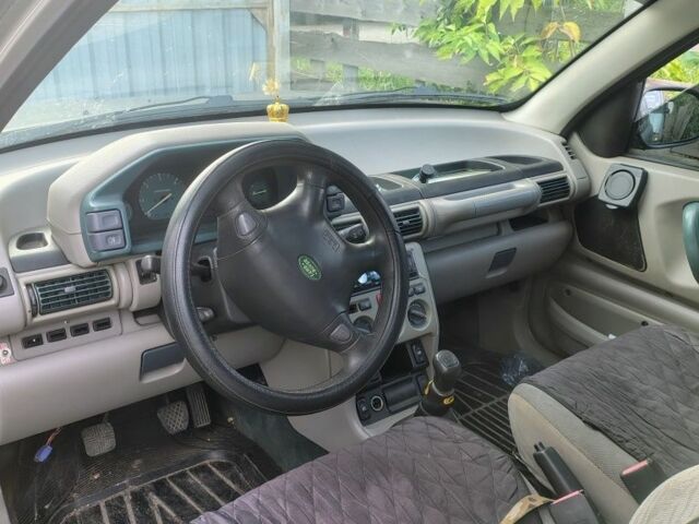 Чорний Ленд Ровер Freelander, об'ємом двигуна 2 л та пробігом 320 тис. км за 1898 $, фото 5 на Automoto.ua