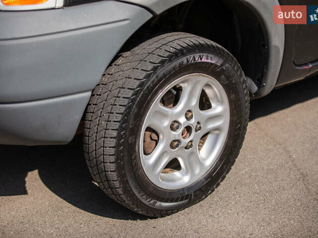 Ленд Ровер Freelander 1999 у Києві на Automoto.ua Чорний Ленд Ровер Freelander, об'ємом двигуна 1.99 л та пробігом 400 тис. км за 4800 $, фото 10 на Automoto.ua