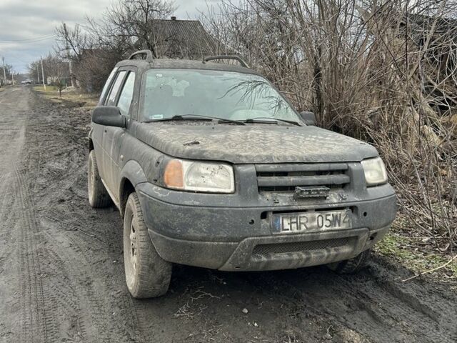 Чорний Ленд Ровер Freelander, об'ємом двигуна 2 л та пробігом 300 тис. км за 1300 $, фото 1 на Automoto.ua