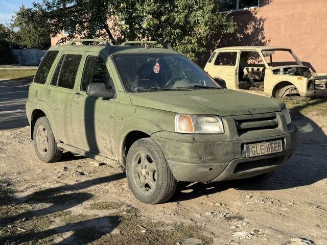 Чорний Ленд Ровер Freelander, об'ємом двигуна 2 л та пробігом 250 тис. км за 701 $, фото 1 на Automoto.ua