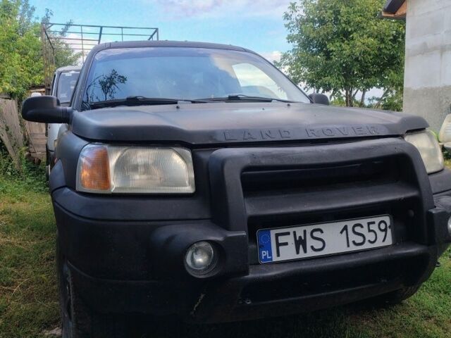 Чорний Ленд Ровер Freelander, об'ємом двигуна 2 л та пробігом 320 тис. км за 1898 $, фото 4 на Automoto.ua