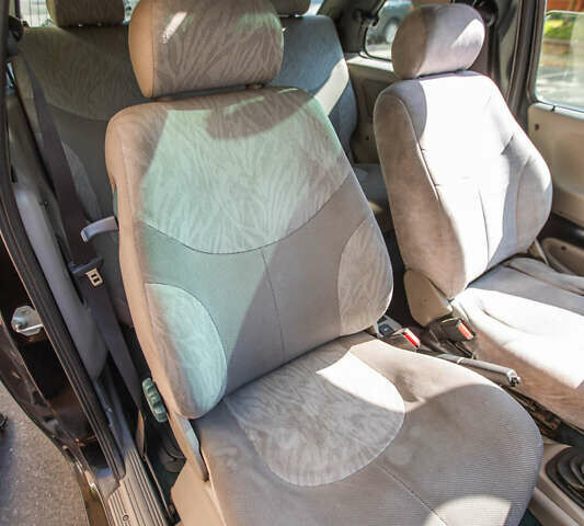 Черный Ленд Ровер Фрилендер, объемом двигателя 1.99 л и пробегом 400 тыс. км за 4500 $, фото 15 на Automoto.ua