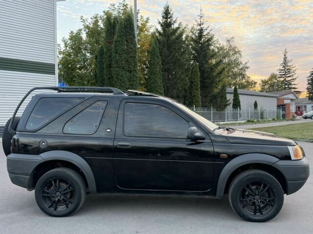 Чорний Ленд Ровер Freelander, об'ємом двигуна 2 л та пробігом 400 тис. км за 3203 $, фото 2 на Automoto.ua