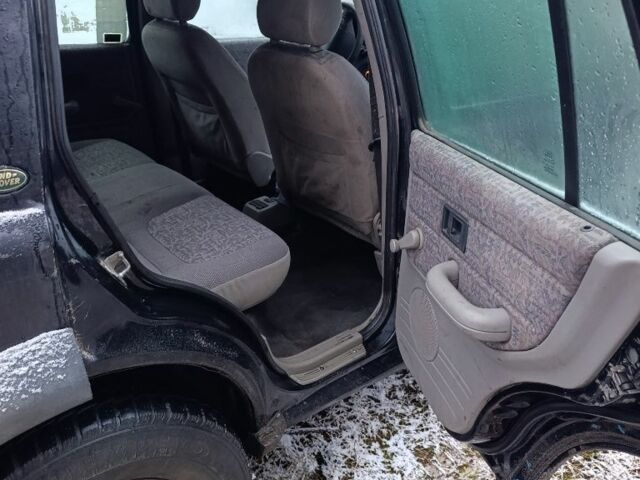 Чорний Ленд Ровер Freelander, об'ємом двигуна 2 л та пробігом 300 тис. км за 1899 $, фото 9 на Automoto.ua