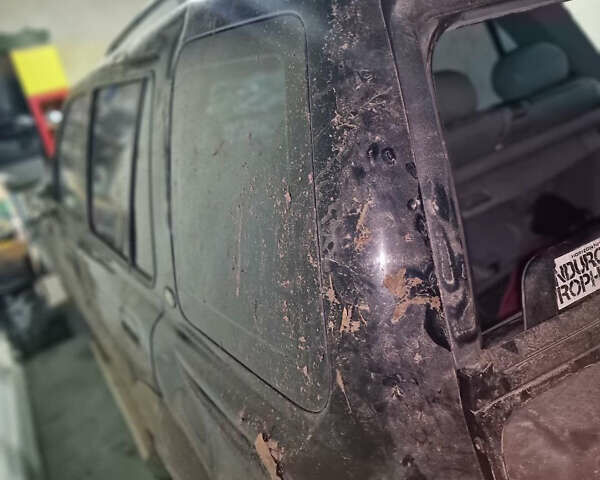 Черный Ленд Ровер Фрилендер, объемом двигателя 0 л и пробегом 230 тыс. км за 3300 $, фото 8 на Automoto.ua