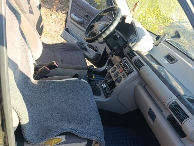 Ленд Ровер Freelander 2000 у Вольнянске на Automoto.ua Чорний Ленд Ровер Freelander, об'ємом двигуна 1.8 л та пробігом 280 тис. км за 2800 $, фото 6 на Automoto.ua