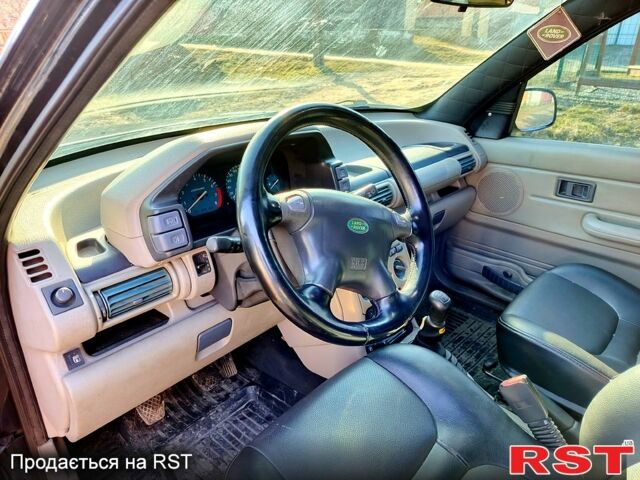 Чорний Ленд Ровер Freelander, об'ємом двигуна 1.8 л та пробігом 100 тис. км за 4000 $, фото 1 на Automoto.ua