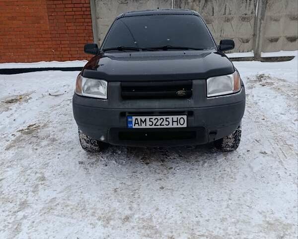 Черный Ленд Ровер Фрилендер, объемом двигателя 1.8 л и пробегом 222 тыс. км за 7500 $, фото 5 на Automoto.ua