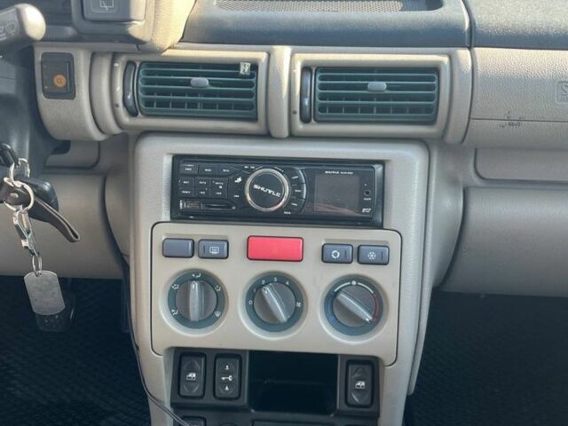 Чорний Ленд Ровер Freelander, об'ємом двигуна 1.8 л та пробігом 371 тис. км за 4400 $, фото 8 на Automoto.ua