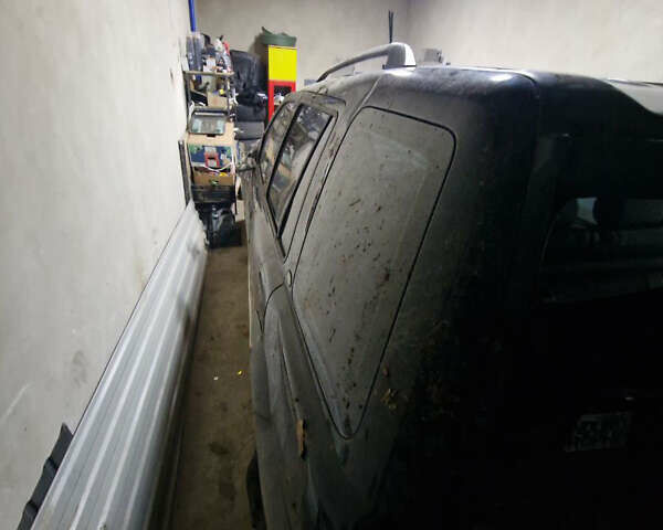 Черный Ленд Ровер Фрилендер, объемом двигателя 0 л и пробегом 230 тыс. км за 3300 $, фото 3 на Automoto.ua