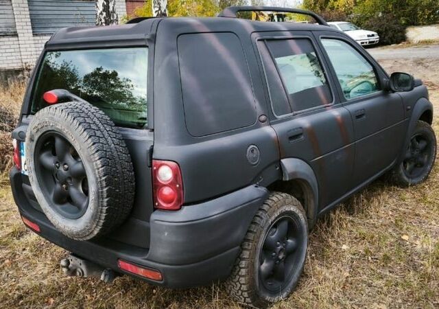 Черный Ленд Ровер Фрилендер, объемом двигателя 2 л и пробегом 300 тыс. км за 2800 $, фото 3 на Automoto.ua