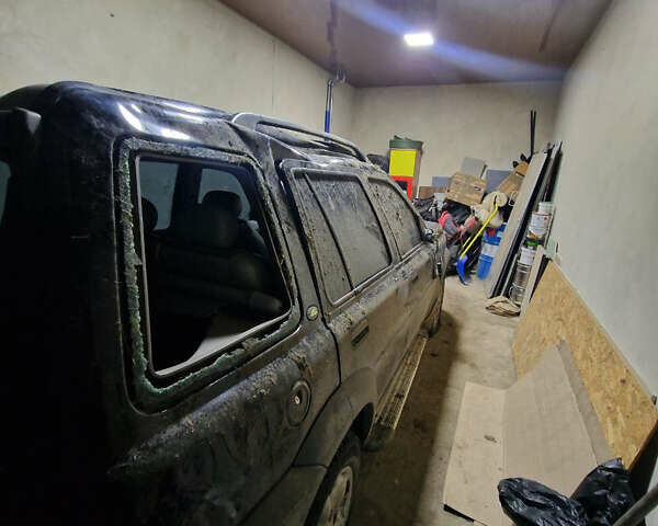 Черный Ленд Ровер Фрилендер, объемом двигателя 0 л и пробегом 230 тыс. км за 3300 $, фото 2 на Automoto.ua