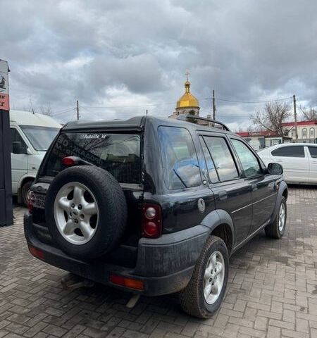 Черный Ленд Ровер Фрилендер, объемом двигателя 1.8 л и пробегом 340 тыс. км за 4400 $, фото 3 на Automoto.ua