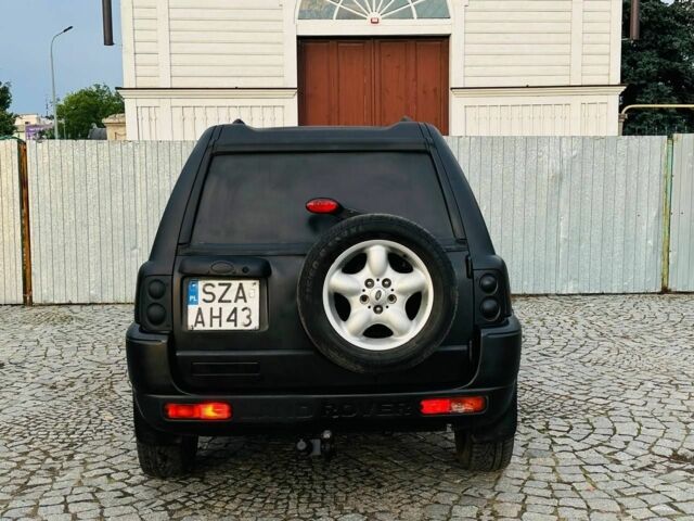 Черный Ленд Ровер Фрилендер, объемом двигателя 2 л и пробегом 200 тыс. км за 2500 $, фото 7 на Automoto.ua