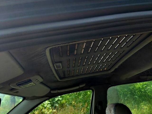 Чорний Ленд Ровер Freelander, об'ємом двигуна 2 л та пробігом 150 тис. км за 2800 $, фото 7 на Automoto.ua