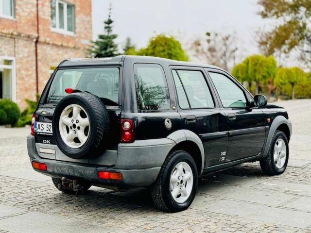 Черный Ленд Ровер Фрилендер, объемом двигателя 2 л и пробегом 294 тыс. км за 2650 $, фото 8 на Automoto.ua