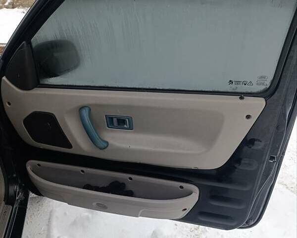 Черный Ленд Ровер Фрилендер, объемом двигателя 1.8 л и пробегом 222 тыс. км за 7500 $, фото 8 на Automoto.ua