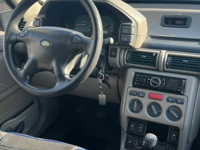 Чорний Ленд Ровер Freelander, об'ємом двигуна 1.8 л та пробігом 371 тис. км за 4400 $, фото 9 на Automoto.ua