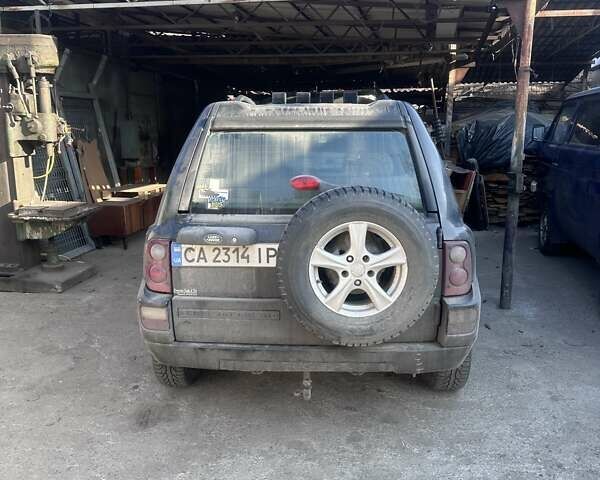 Чорний Ленд Ровер Freelander, об'ємом двигуна 2 л та пробігом 248 тис. км за 4200 $, фото 3 на Automoto.ua