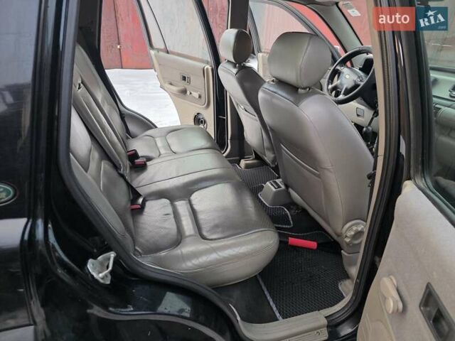 Черный Ленд Ровер Фрилендер, объемом двигателя 2 л и пробегом 380 тыс. км за 3500 $, фото 11 на Automoto.ua