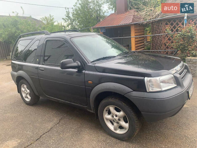 Чорний Ленд Ровер Freelander, об'ємом двигуна 1.99 л та пробігом 374 тис. км за 5600 $, фото 2 на Automoto.ua