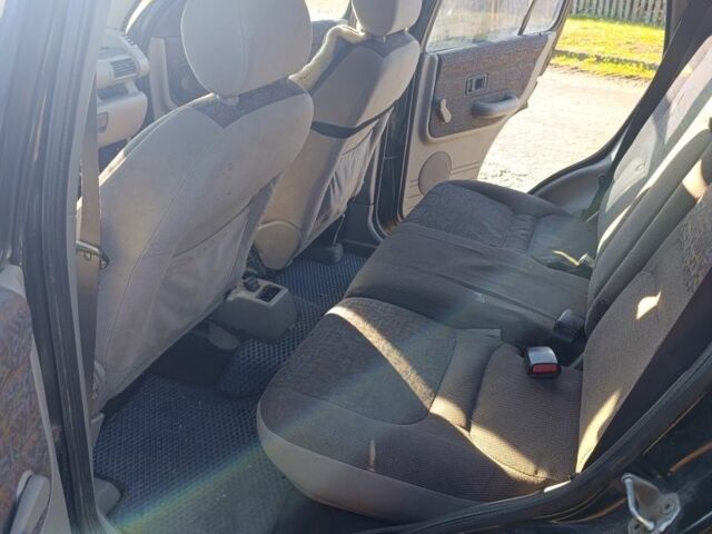 Ленд Ровер Freelander 2000 у Вольнянске на Automoto.ua Чорний Ленд Ровер Freelander, об'ємом двигуна 1.8 л та пробігом 280 тис. км за 2800 $, фото 4 на Automoto.ua