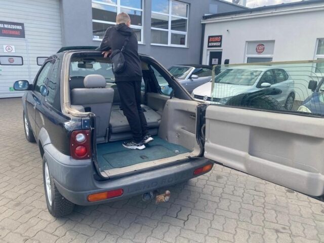 Чорний Ленд Ровер Freelander, об'ємом двигуна 2 л та пробігом 243 тис. км за 1875 $, фото 7 на Automoto.ua