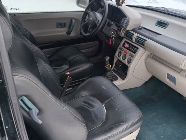 Чорний Ленд Ровер Freelander, об'ємом двигуна 1.8 л та пробігом 222 тис. км за 7500 $, фото 7 на Automoto.ua