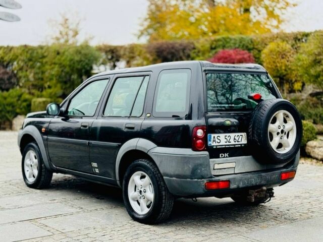 Черный Ленд Ровер Фрилендер, объемом двигателя 2 л и пробегом 294 тыс. км за 2650 $, фото 7 на Automoto.ua