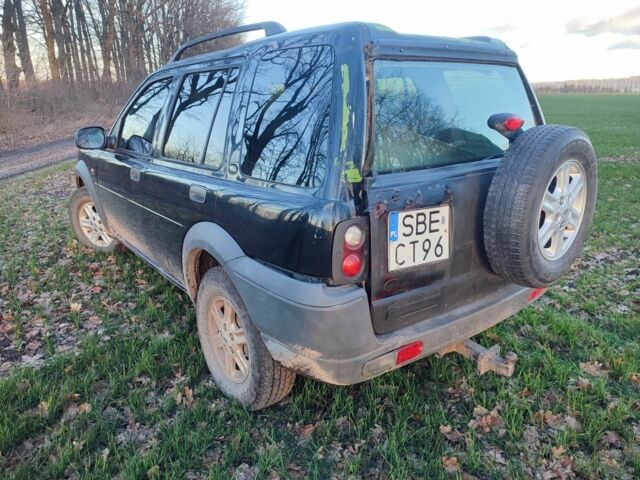 Чорний Ленд Ровер Freelander, об'ємом двигуна 1.8 л та пробігом 300 тис. км за 1899 $, фото 6 на Automoto.ua
