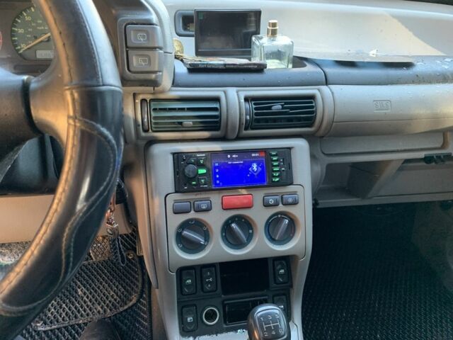 Черный Ленд Ровер Фрилендер, объемом двигателя 1.8 л и пробегом 230 тыс. км за 3200 $, фото 10 на Automoto.ua