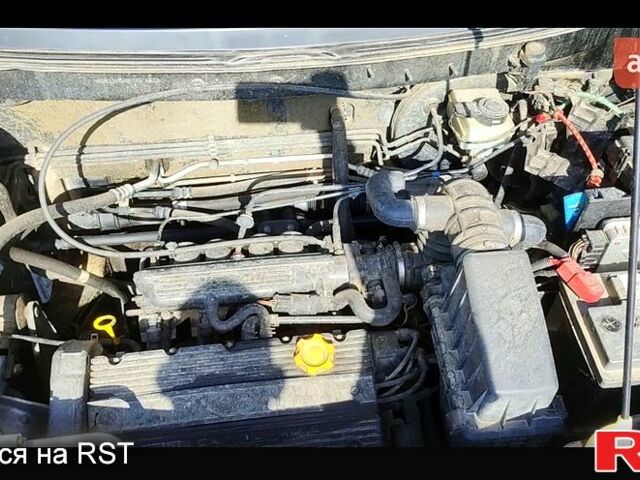 Черный Ленд Ровер Фрилендер, объемом двигателя 1.8 л и пробегом 195 тыс. км за 4300 $, фото 5 на Automoto.ua