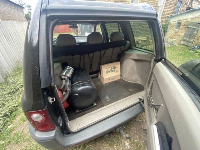 Чорний Ленд Ровер Freelander, об'ємом двигуна 1.8 л та пробігом 300 тис. км за 2700 $, фото 5 на Automoto.ua