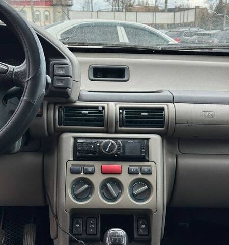 Черный Ленд Ровер Фрилендер, объемом двигателя 1.8 л и пробегом 340 тыс. км за 4400 $, фото 10 на Automoto.ua