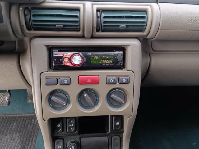 Чорний Ленд Ровер Freelander, об'ємом двигуна 1.8 л та пробігом 222 тис. км за 7500 $, фото 12 на Automoto.ua