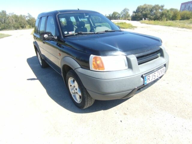 Чорний Ленд Ровер Freelander, об'ємом двигуна 2 л та пробігом 180 тис. км за 3026 $, фото 20 на Automoto.ua