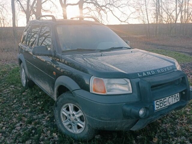 Чорний Ленд Ровер Freelander, об'ємом двигуна 1.8 л та пробігом 300 тис. км за 1899 $, фото 1 на Automoto.ua