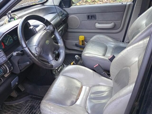 Ленд Ровер Фрилендер 2000 в Борисполе на Automoto.ua Черный Ленд Ровер Фрилендер, объемом двигателя 0 л и пробегом 200 тыс. км за 2200 $, фото 5 на Automoto.ua